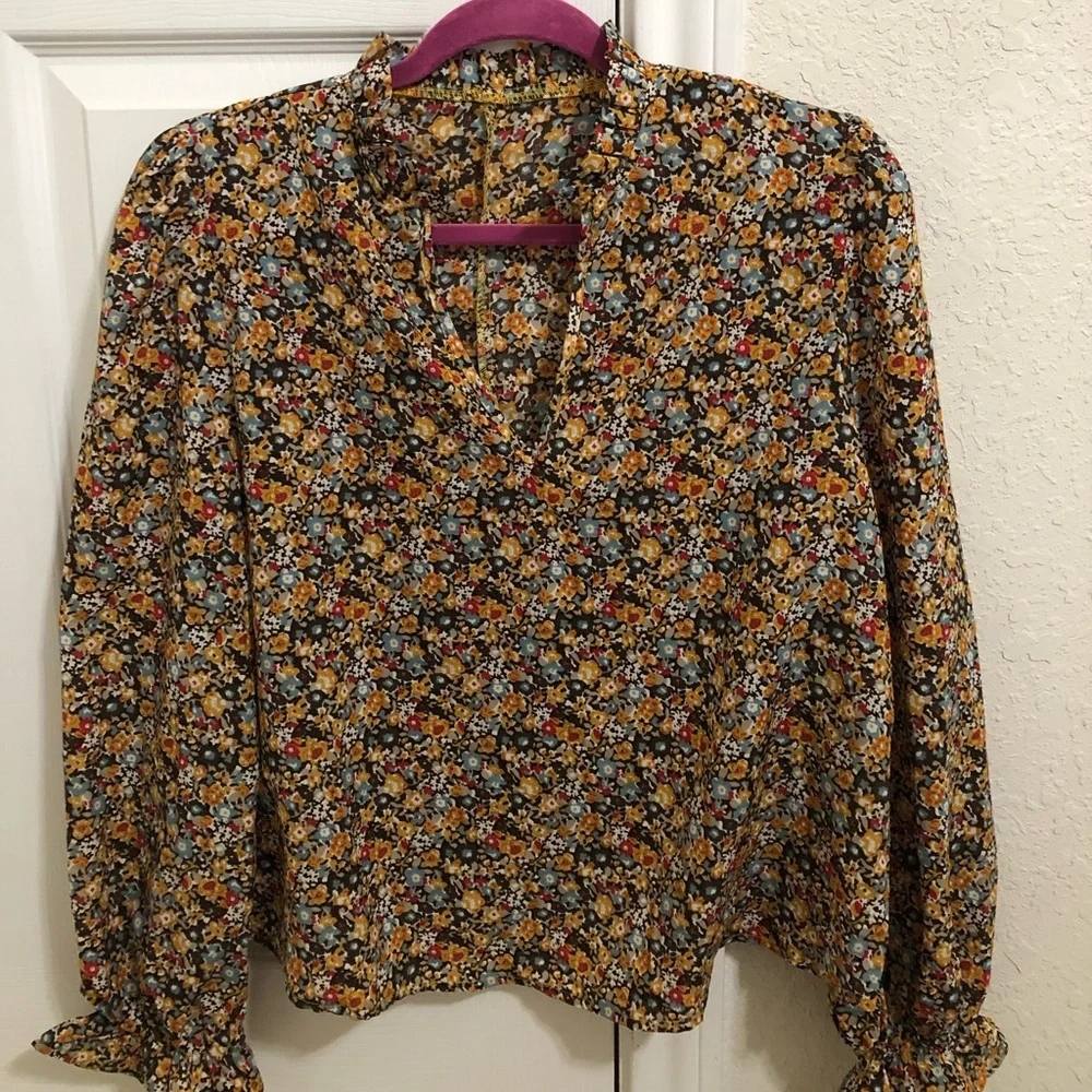 fall blouse🍂 - Picture 5 of 5